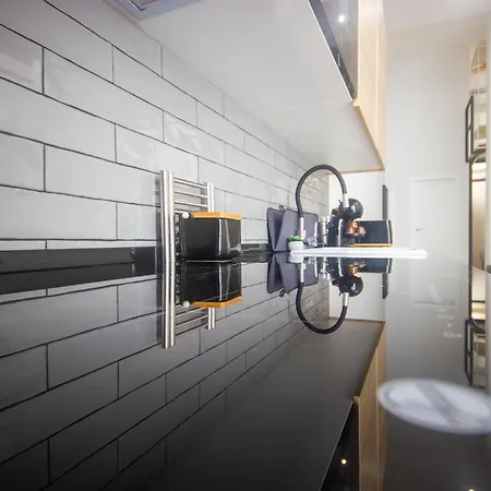 2 * Βαλένθια